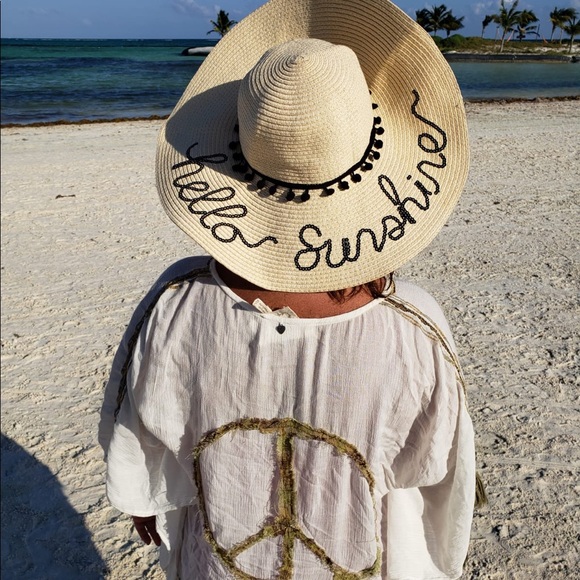 Meet your Posher, Joan - Picture 2 of 6